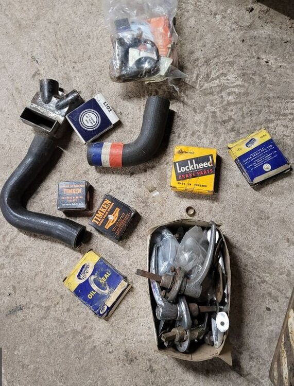 bearings hoses handles.JPG