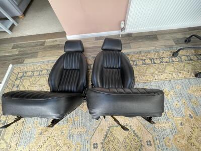 Moss TR6 leather seats