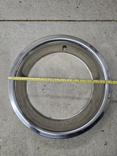 TR6 16" SS wheel embellishers