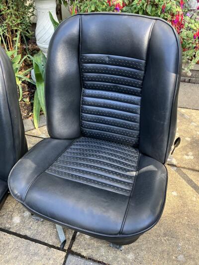 TR6 original seats