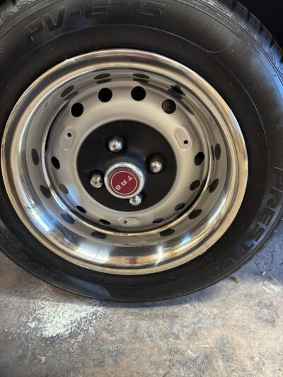 TR6 wheels and Chrome trims