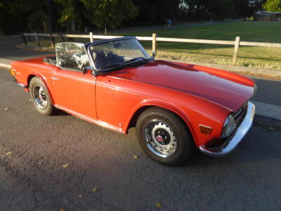 TRIUMPH TR6 – 1975, RHD, OVERDRIVE, PETROL FUEL INJECTION.