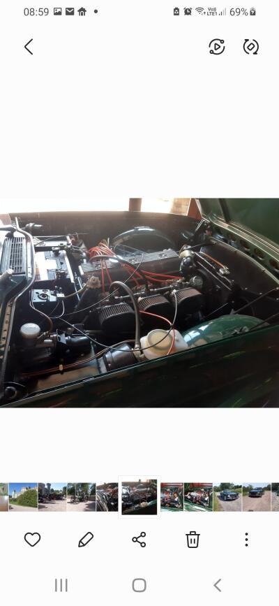 TRIUMPH TR6
