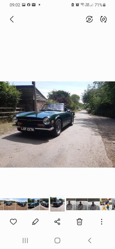 TRIUMPH TR6