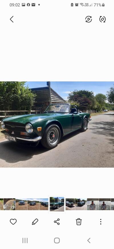 TRIUMPH TR6