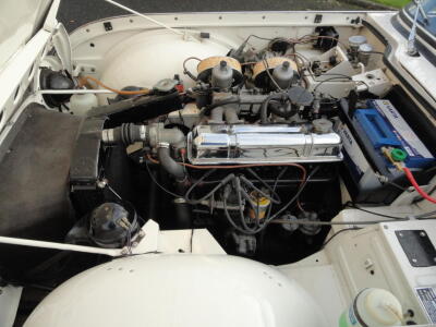 Triumph TR4 1964 White Soft Top