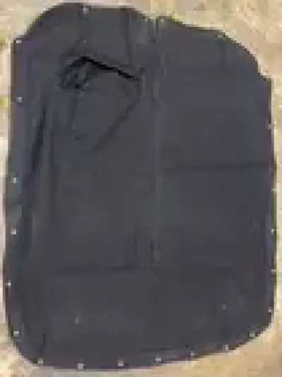 Triumph TR6 Tonneau Cover - Black mohair without headrests - RHD