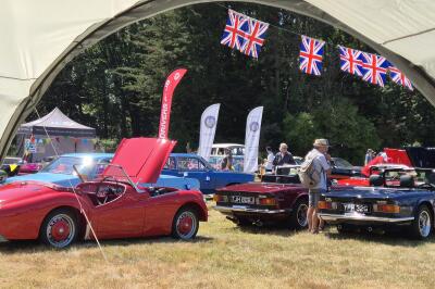 Powderham  Historic Vehicle Gathering