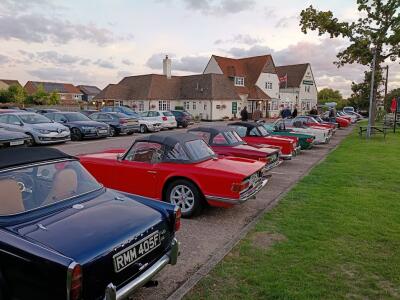 East Saxons Monthly Meet - Cricketers