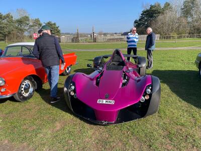 KVG enjoys a great Sun Shiny day at Millets Farm