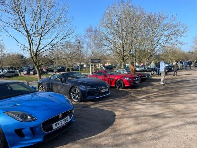 KVG enjoys a great Sun Shiny day at Millets Farm