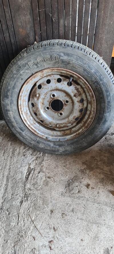 TR4 steel wheels x 4