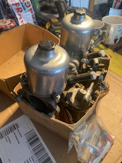HS6 Carbs and Linkages - Very Good Condition