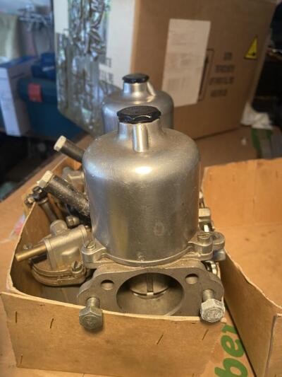 HS6 Carbs and Linkages - Very Good Condition