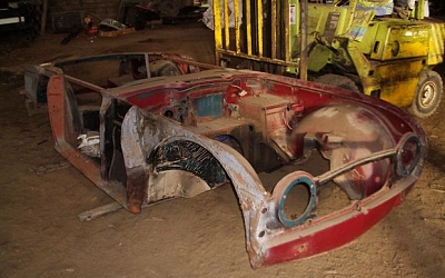 Daves Rally TR4, a ground up rebuild. A TR4 Barn find shell, as the basis of Daves latest creation