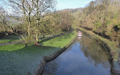 Along the Kennet and Avon Canal