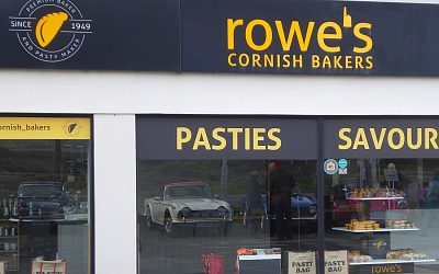 A pasty shop that sells TRs?