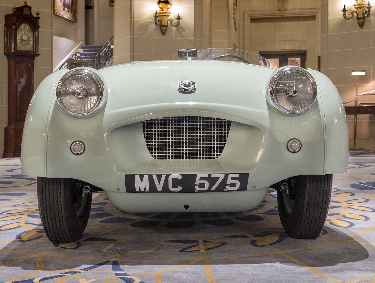 Restored Record Breaker displays at the Royal Automobile Club