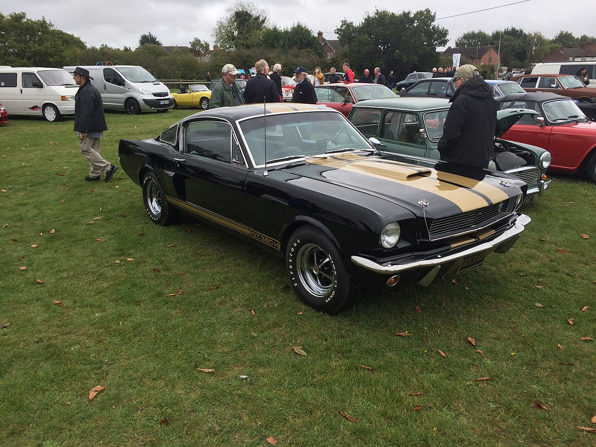 Kennet Valley TR Group attends Classic & Sportscar Show Thatcham